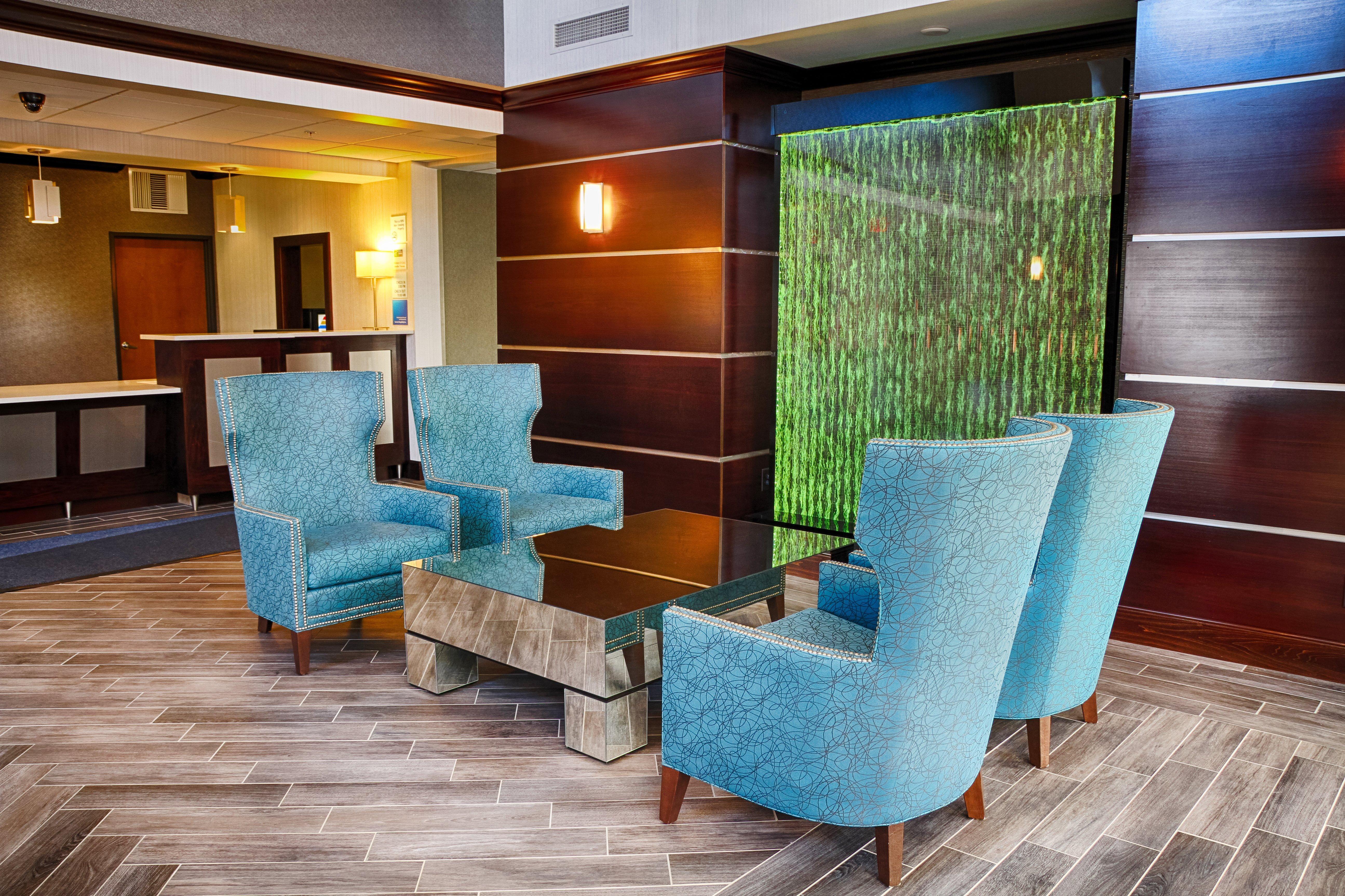 Express By Ihg Hotel 2*