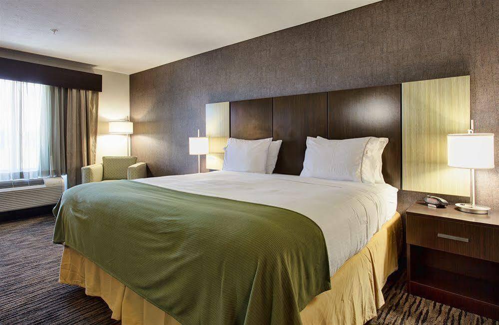 Hotel Express By Ihg Sidney