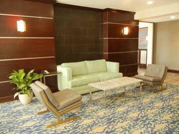 Express By Ihg Hotel